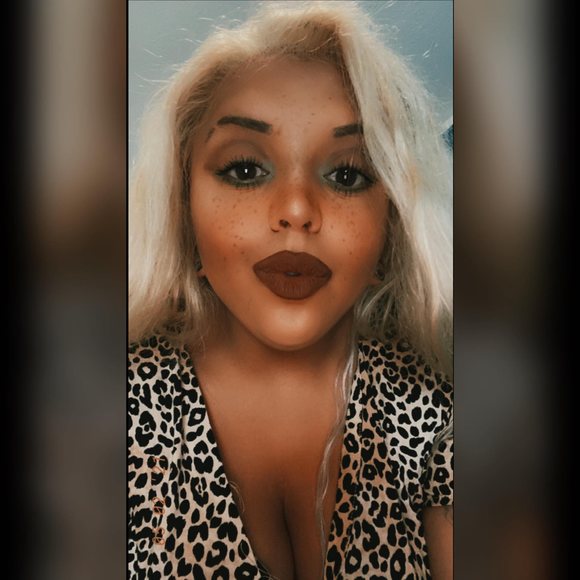 tabithalaurenzo